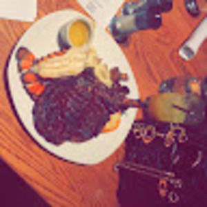 Meet your Posher, Remi